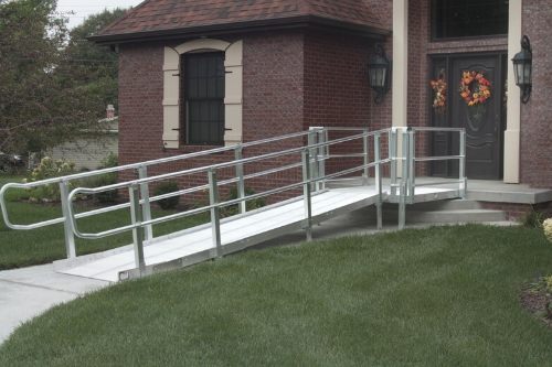 Prairie View Industries (PVI) Modular ramp with landing